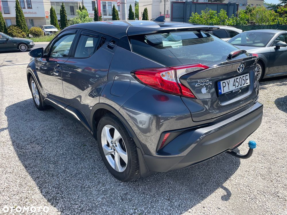 Toyota C-HR - 4