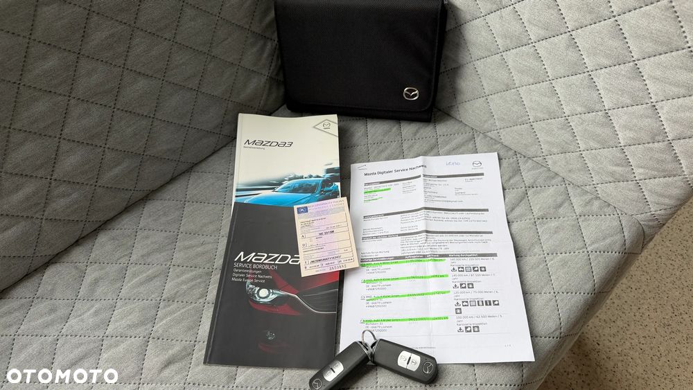 Mazda 3 - 30
