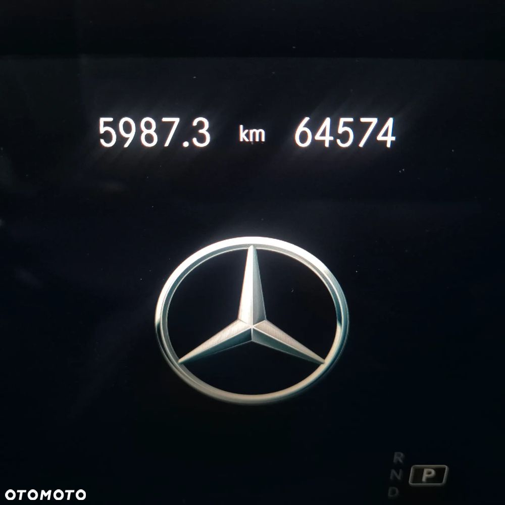 Mercedes-Benz GLA 180 d 8G-DCT AMG Line - 7