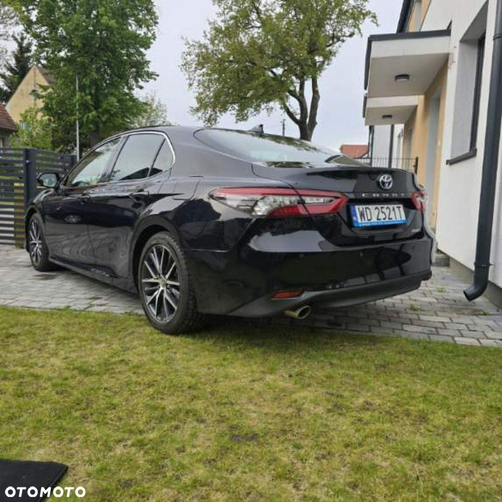 Toyota Camry 2.5 Hybrid Executive CVT - 3