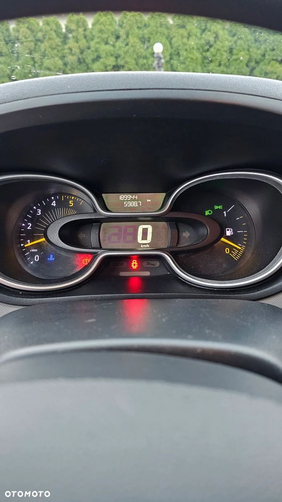 Renault Trafic - 9
