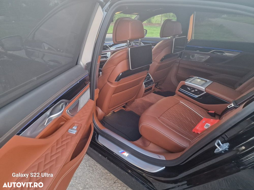 BMW Seria 7 740Li xDrive - 12