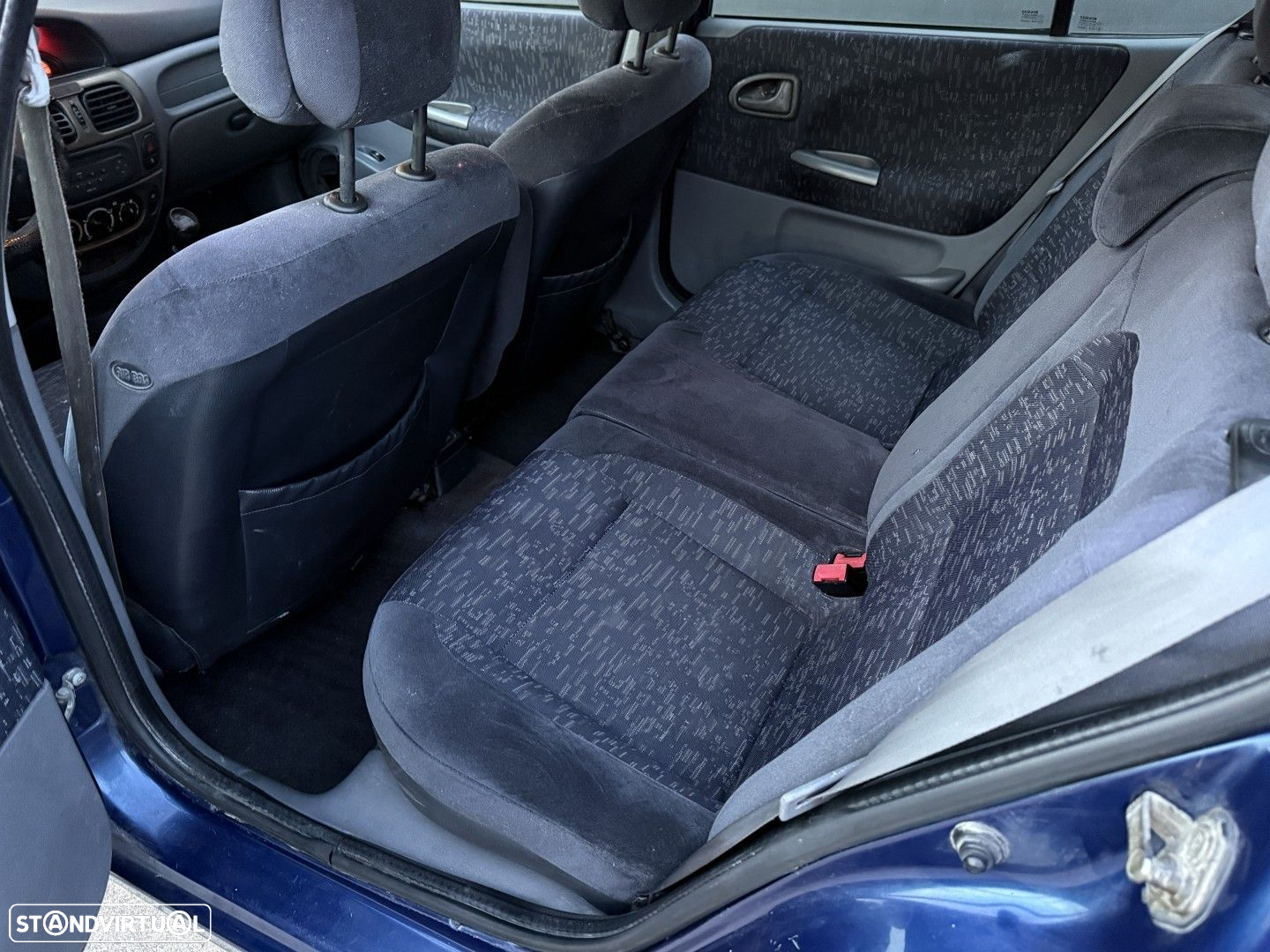 Renault Mégane Break 1.4 16V Dynamique - 8