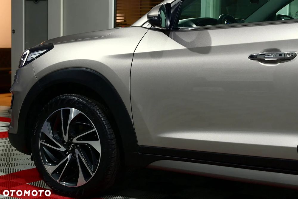 Hyundai Tucson blue 1.6 CRDi 2WD DCT Premium - 37