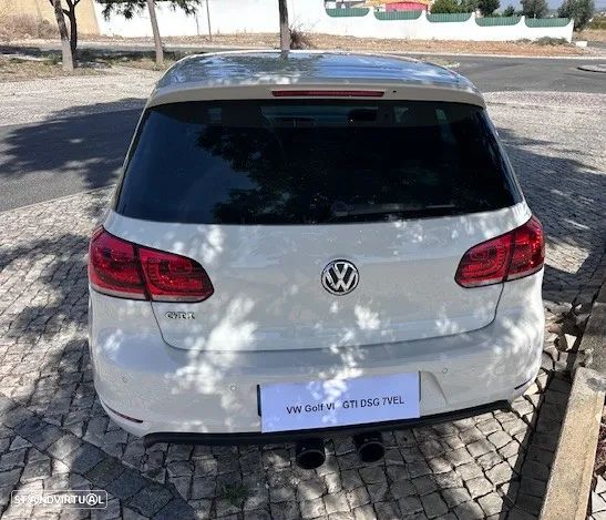 VW Golf 2.0 GTI DSG - 4
