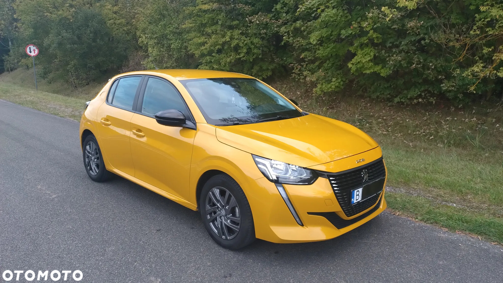 Peugeot 208 1.2 PureTech Allure S&S - 5