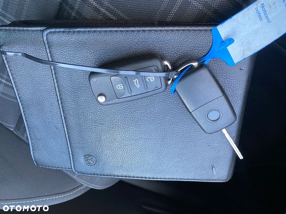 Volkswagen Golf VI 2.0 TDI GTD - 27