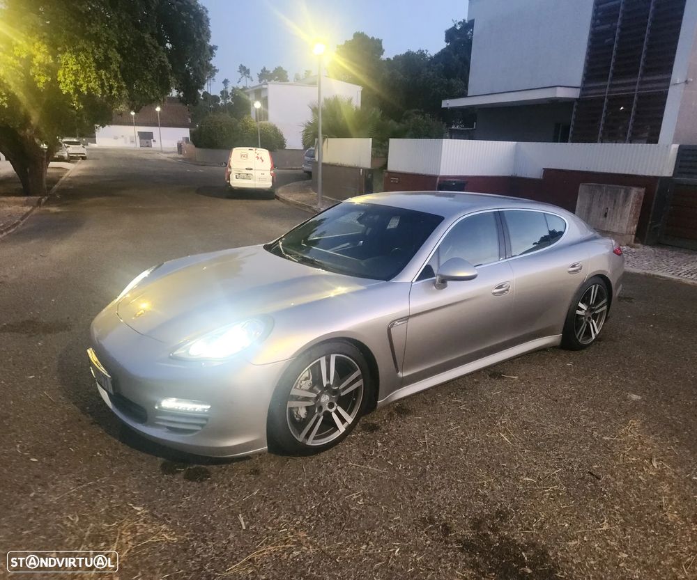 Porsche Panamera 4S PDK - 1