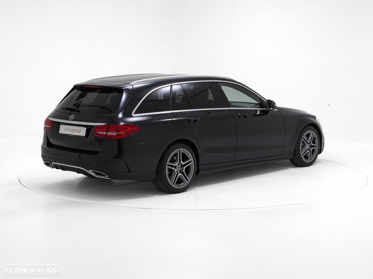 Mercedes-Benz C 220 d AMG Line - 4