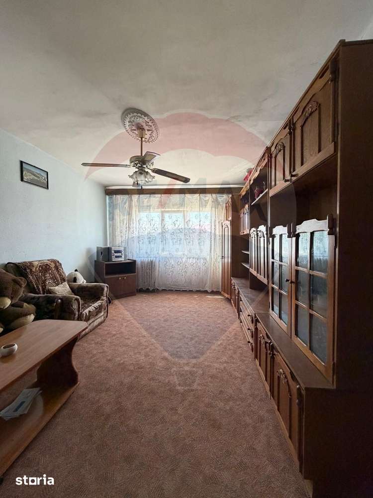 Apartament cu 3 camere de vânzare cu suprafata de 74mp — fotografia 3