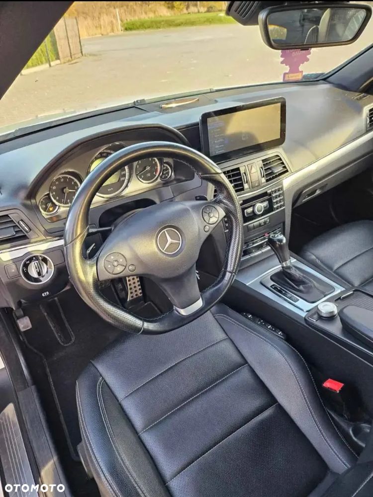 Mercedes-Benz Klasa E - 17