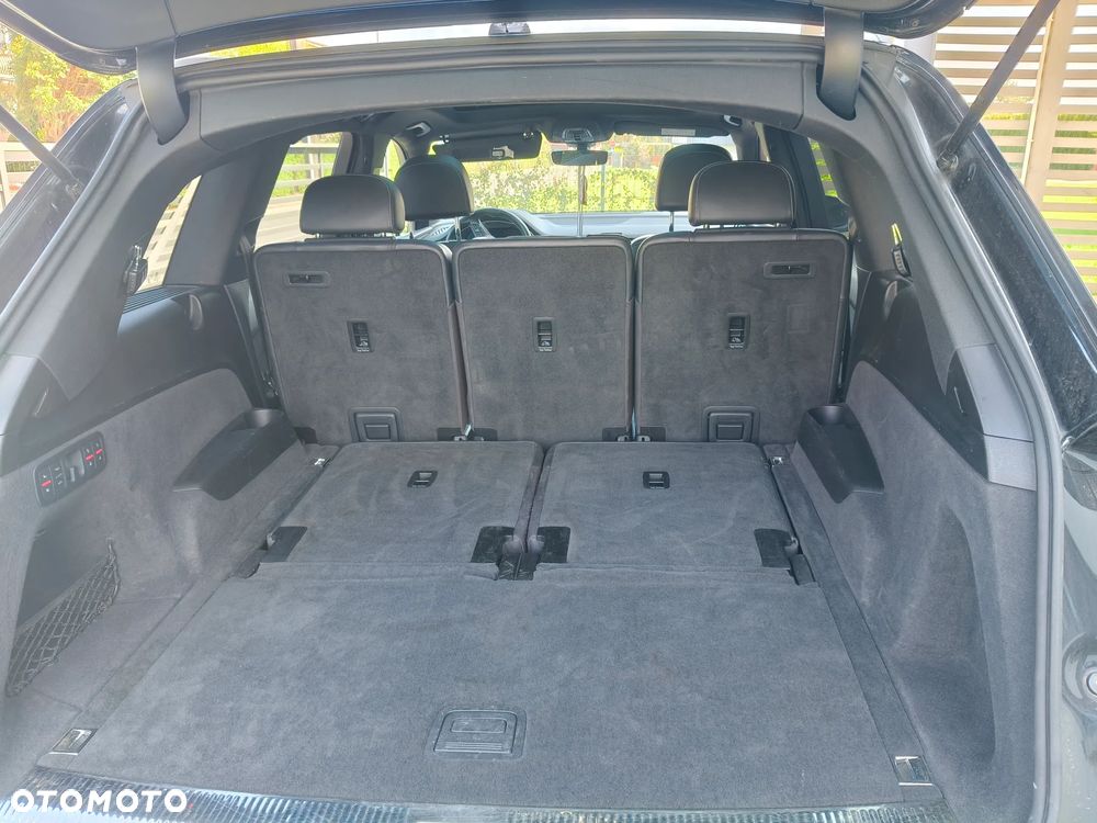 Audi Q7 - 19
