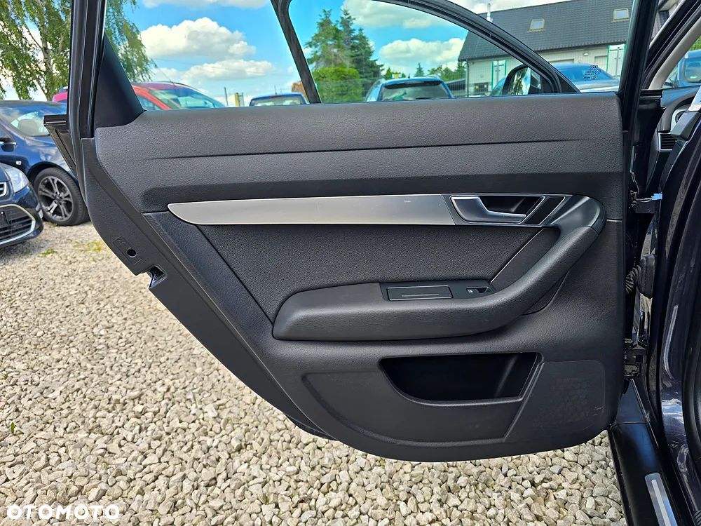 Audi A6 Avant 2.0 TDI DPF - 17