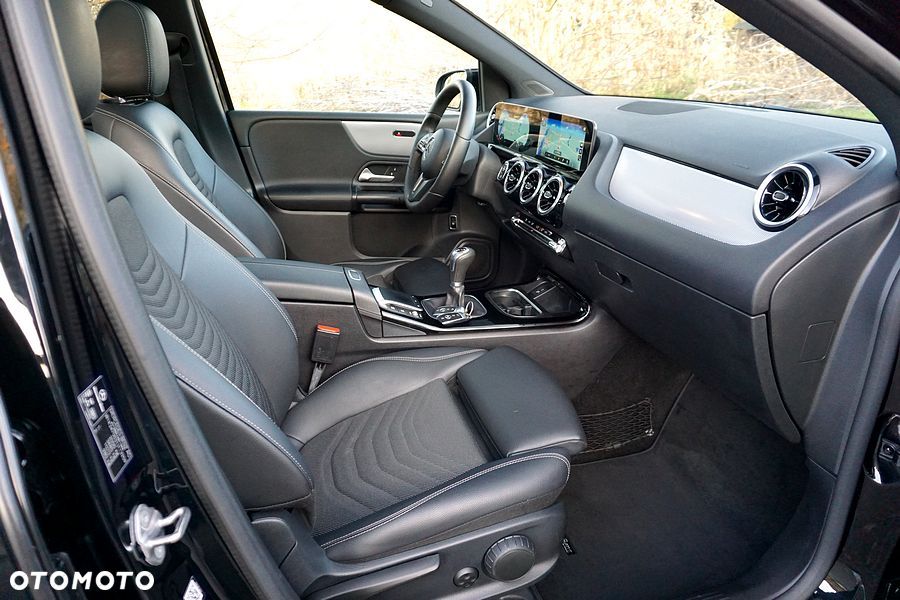 Mercedes-Benz Klasa B 180 d Editon 19 - 26