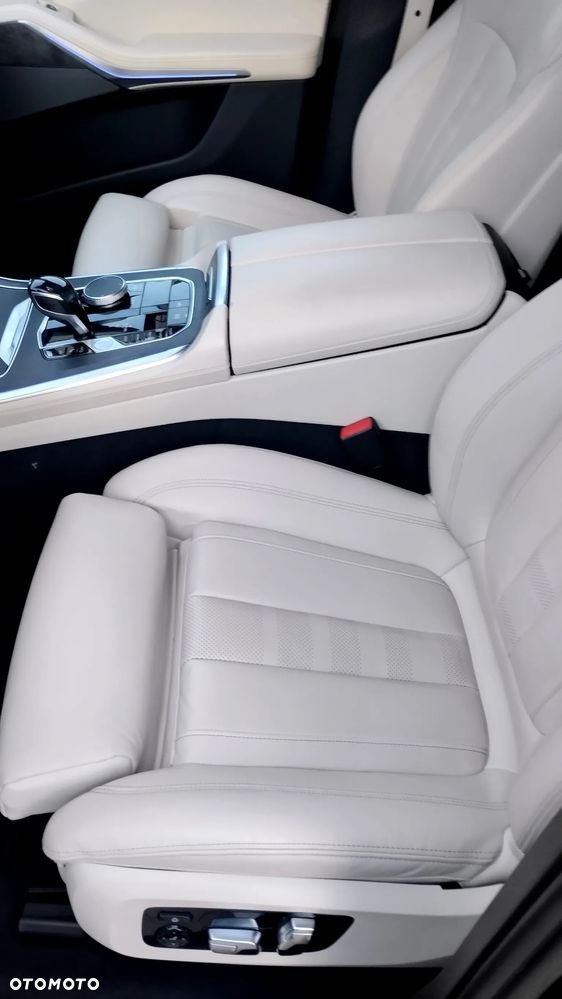 BMW X5 xDrive30d - 34