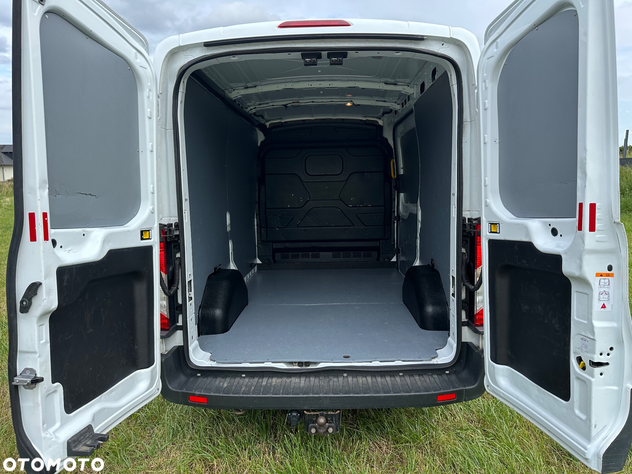 Ford Transit - 8