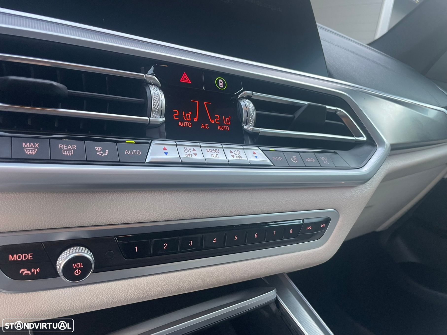 BMW X5 45 e xDrive Pack M - 32