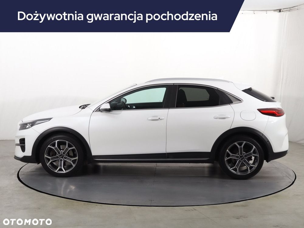 Kia XCeed - 4