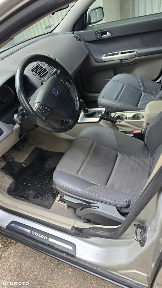 Volvo V50 1.6D - 9