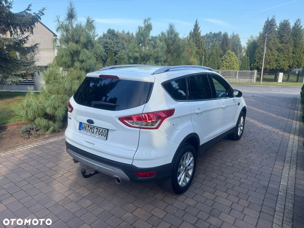 Ford Kuga 2.0 TDCi 2x4 Titanium - 12