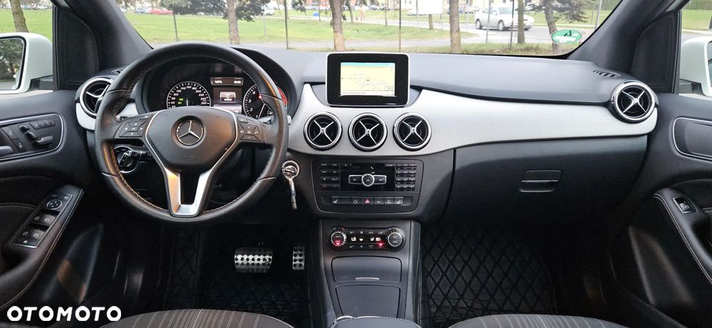 Mercedes-Benz Klasa B 200 (BlueEFFICIENCY) 7G-DCT - 5