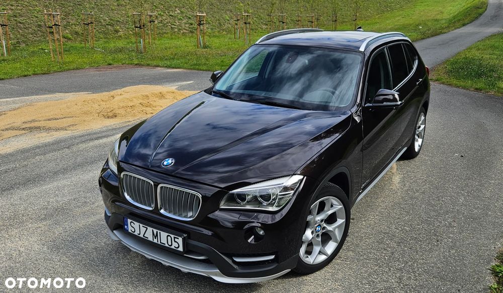 BMW X1 xDrive18d xLine - 17