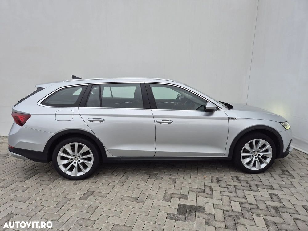 Skoda Octavia Combi 2.0 TDI DSG 4X4 Scout - 6