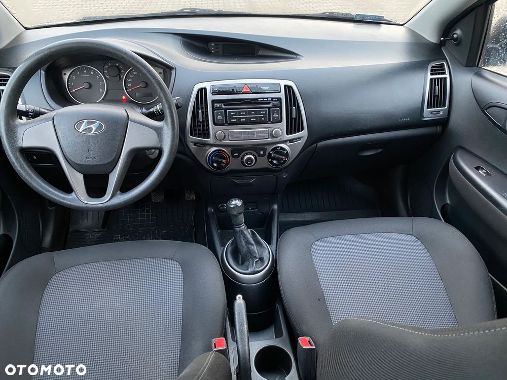 Hyundai i20 - 9