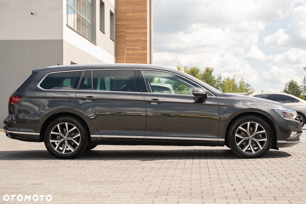 Volkswagen Passat 2.0 TDI SCR Highline DSG - 17