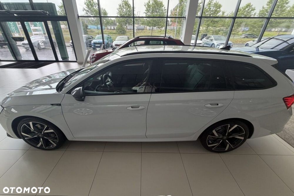 Skoda Octavia 1.5 TSI mHEV Sportline DSG - 5
