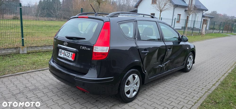 Hyundai i30 i30cw 1.4 blue Comfort - 9