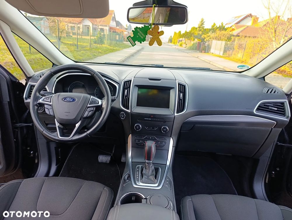 Ford S-Max 2.0 TDCi Titanium PowerShift - 25