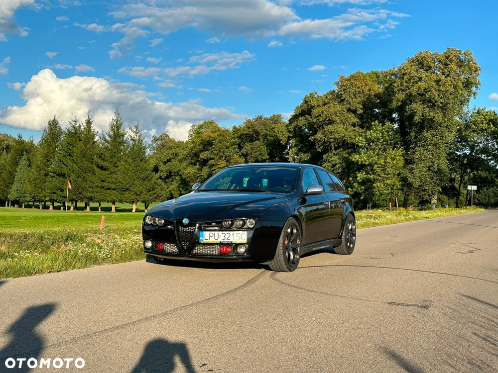 Alfa Romeo 159 2009 photo 2