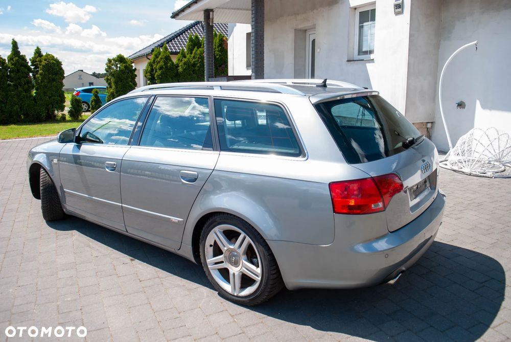 Audi A4 Avant 2.0 TDI DPF quattro - 5
