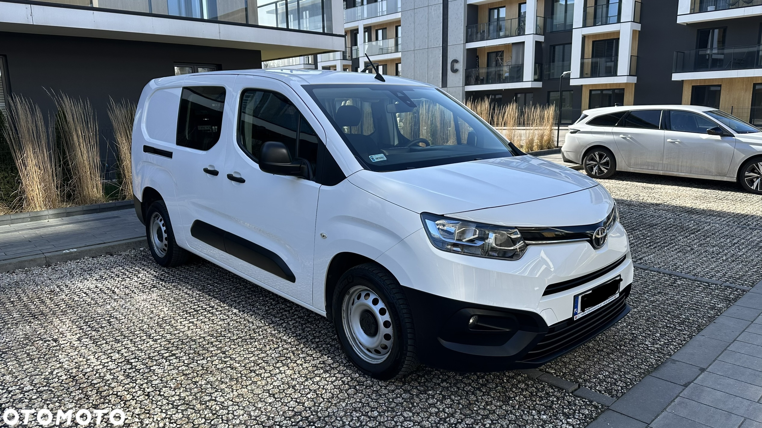 Toyota Proace City 1.5 D-4D Long 2,3t Active (bryg.) - 3