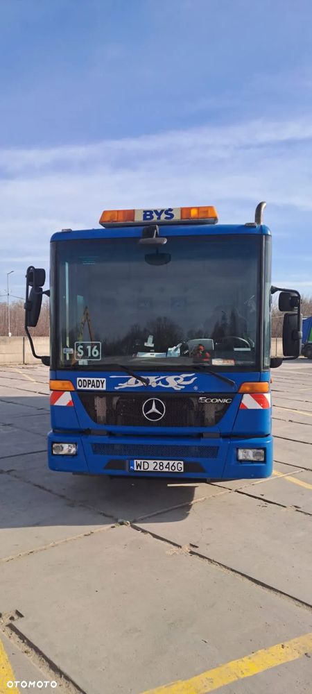 Mercedes-Benz ECONIC - 15