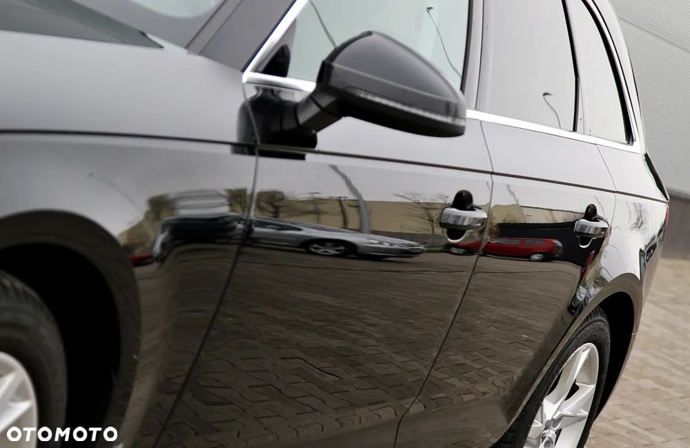 Audi A4 Avant 40 TDI Quattro Sport S tronic - 4