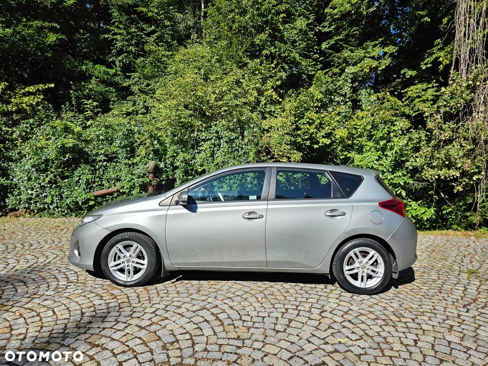 Toyota Auris 1.4 D-4D Life - 7