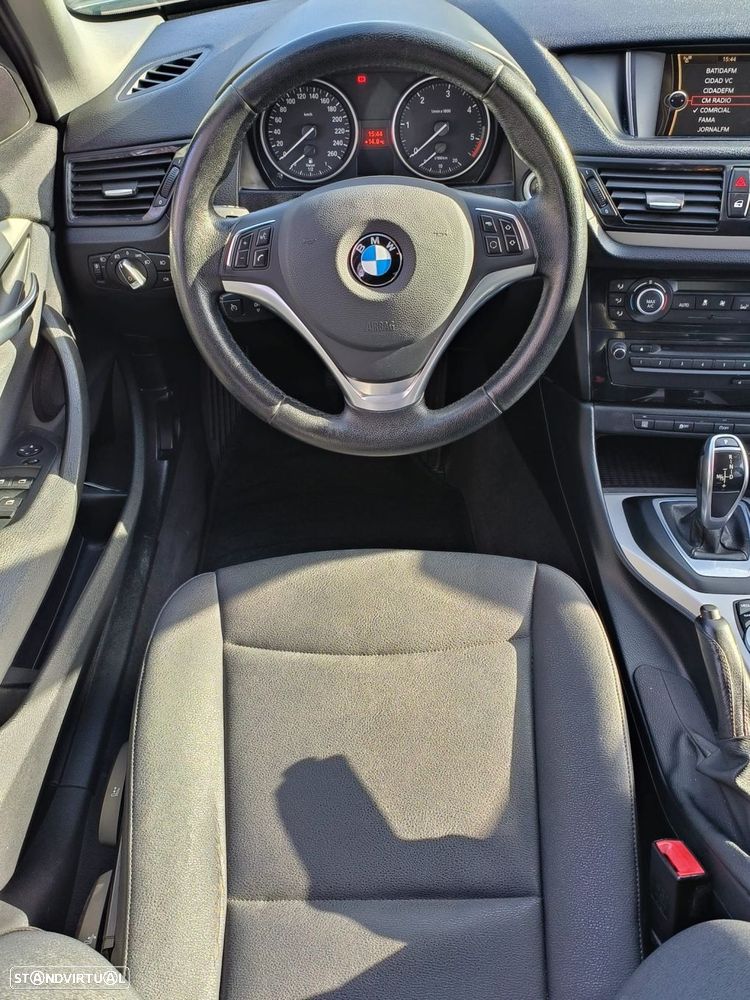BMW X1 18 d sDrive Auto - 11