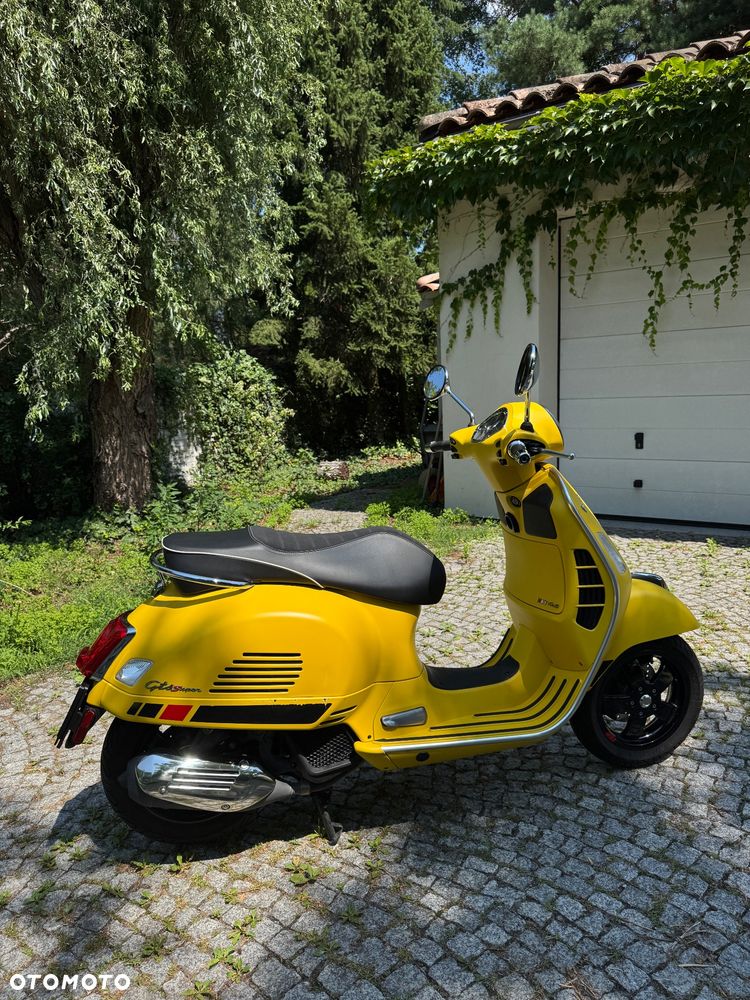 Vespa GTS - 4