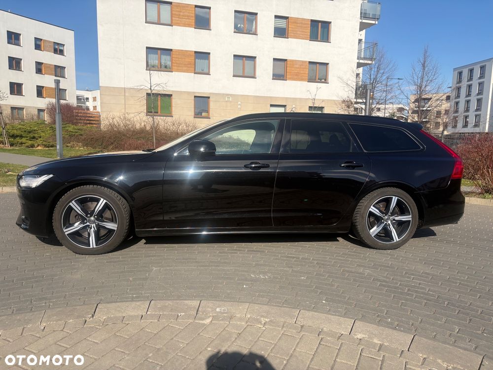 Volvo V90 D5 AWD Geartronic R Design - 4