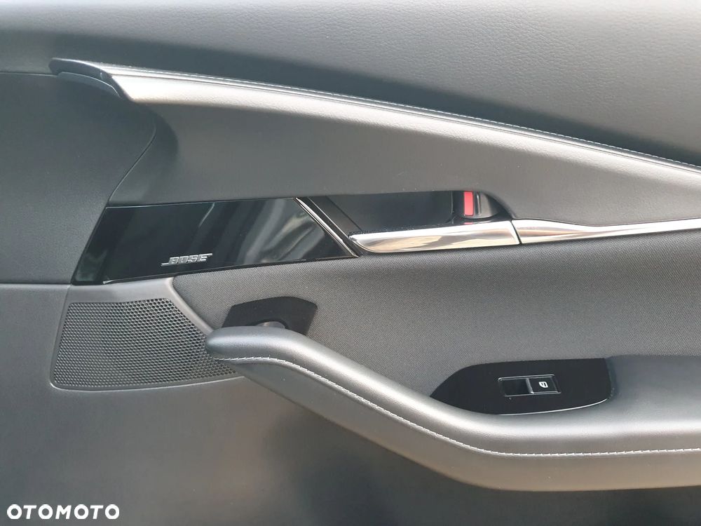 Mazda CX-30 e-SKYACTIV-G 2.0 M HYBRID 150 SELECTION - 28