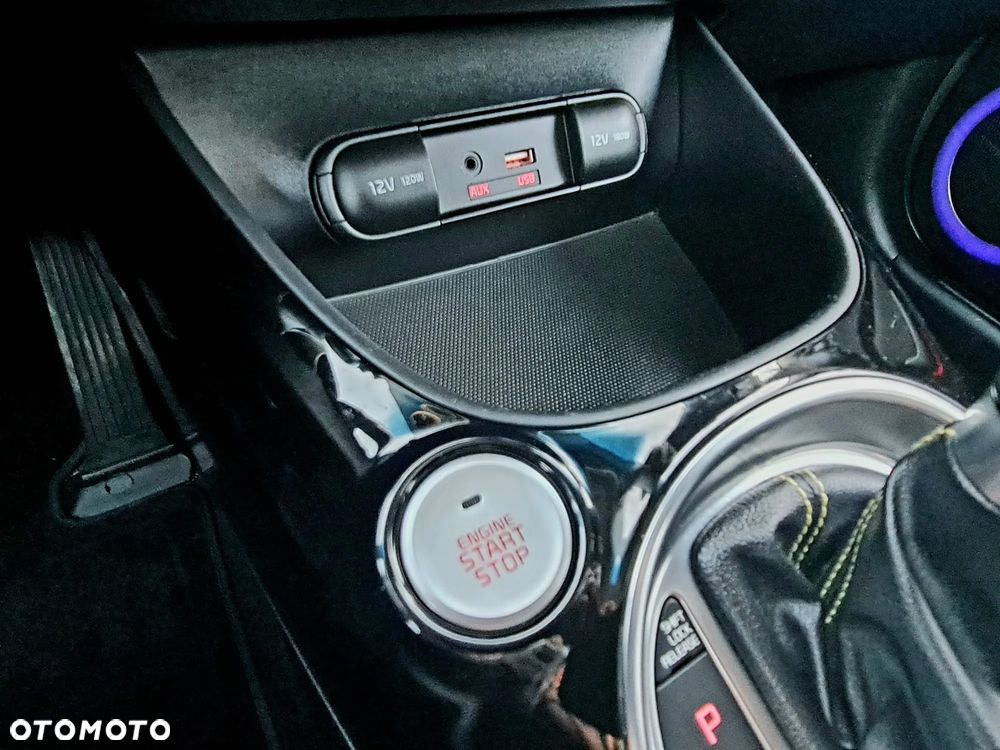 Kia Soul 1.6 CRDI DCT Dream-Team Edition - 27