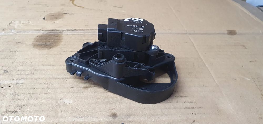 Silniczek klap nagrzewnicy BMW I E81 E87 985459H - 2