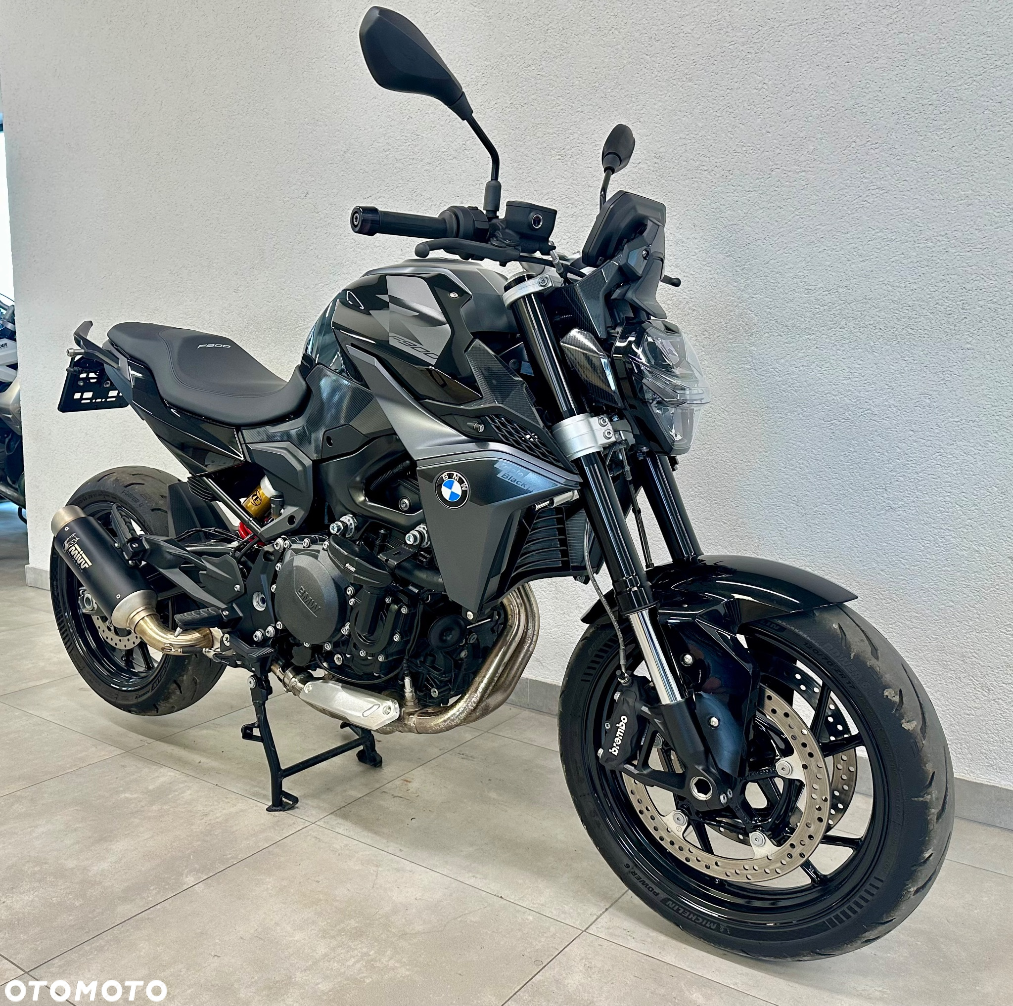 BMW F - 5