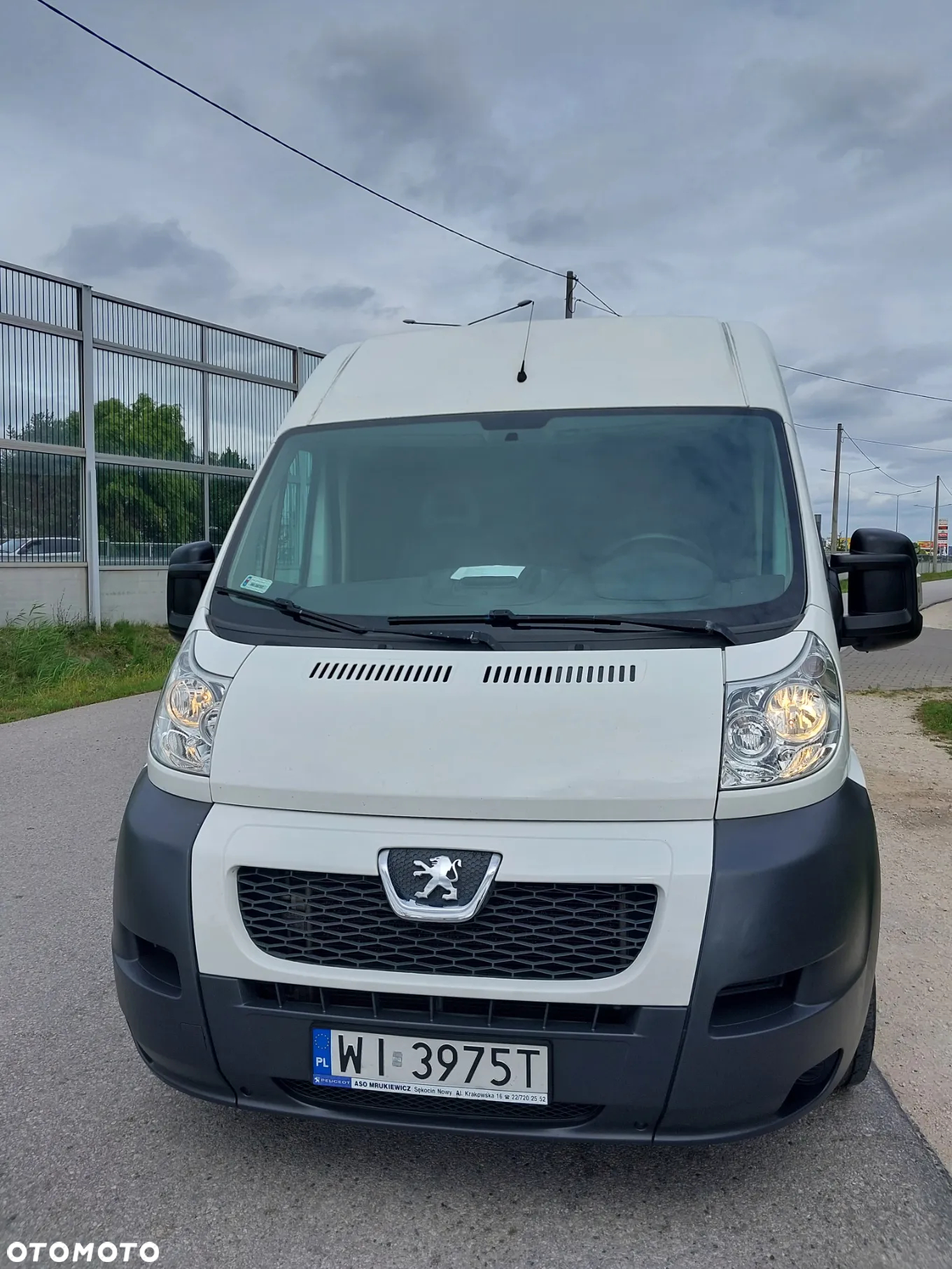 Peugeot 2,2HDI L2H2 - 15