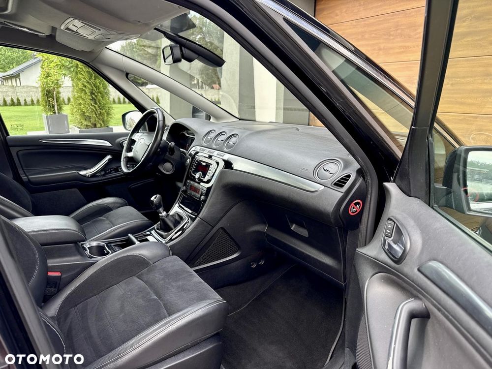 Ford S-Max 2.2 TDCi DPF Titanium X - 21
