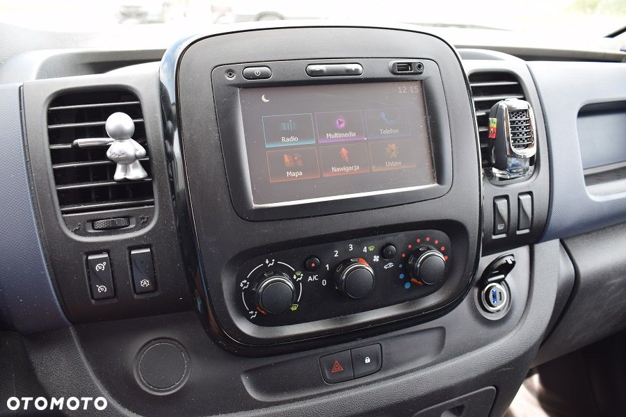 Opel Vivaro - 8