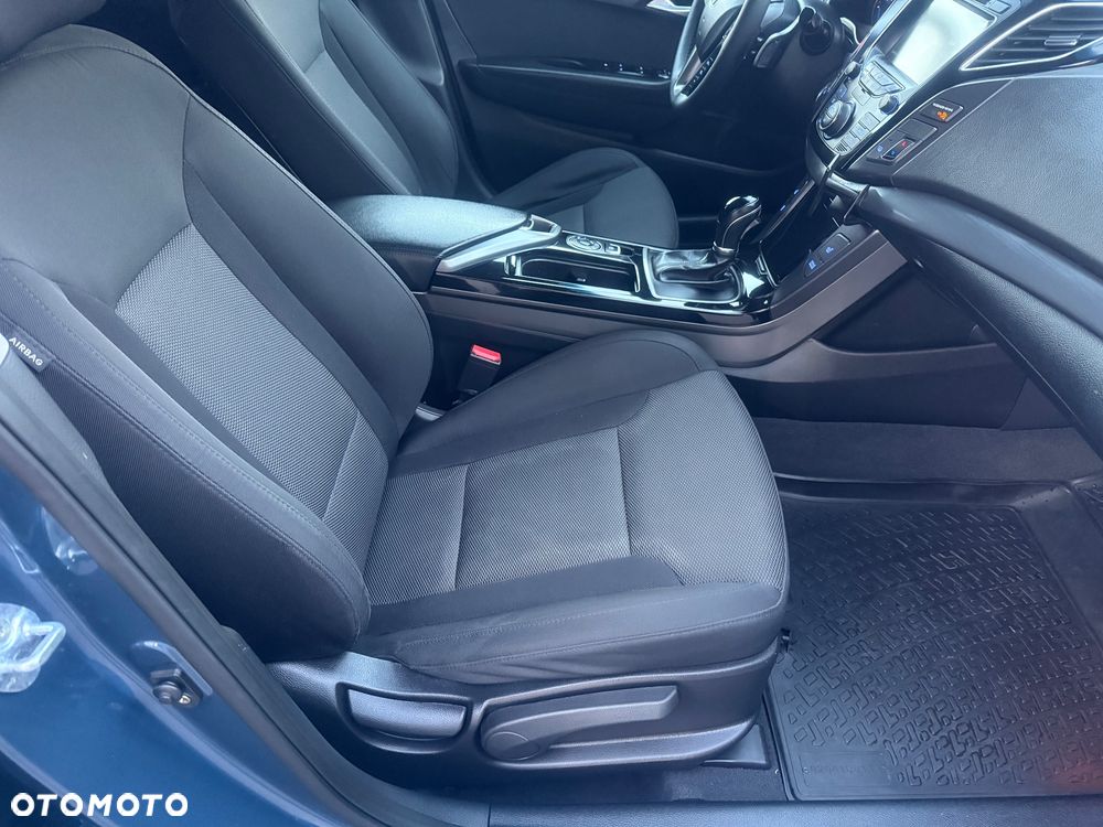 Hyundai i40 Kombi blue 1.7 CRDi DCT Premium - 31