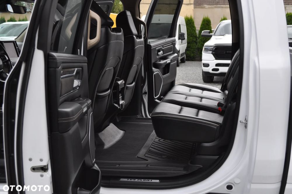 RAM 1500 5.7 Crew Cab Laramie - 18